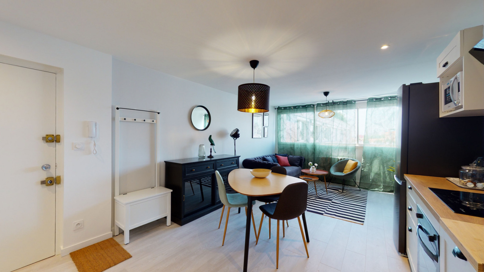 
                                                Colocation
                                                 Colocation 3 chambres