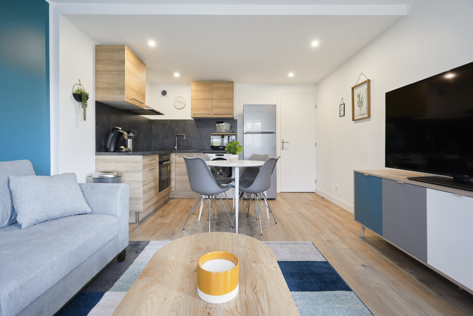 
                                                Colocation
                                                 Colocation 3 chambres