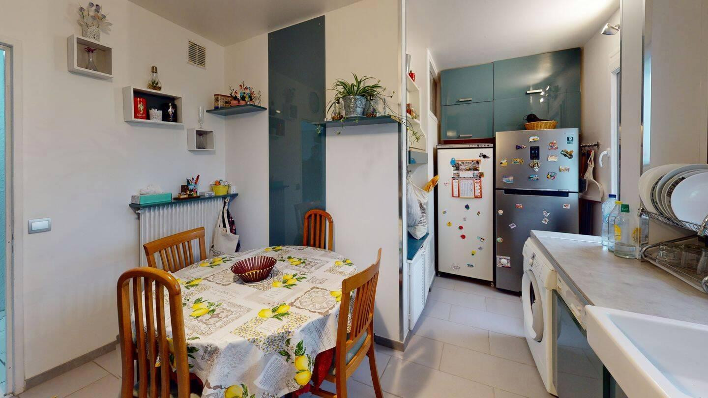 
                                                Colocation
                                                 Colocation 3 chambres