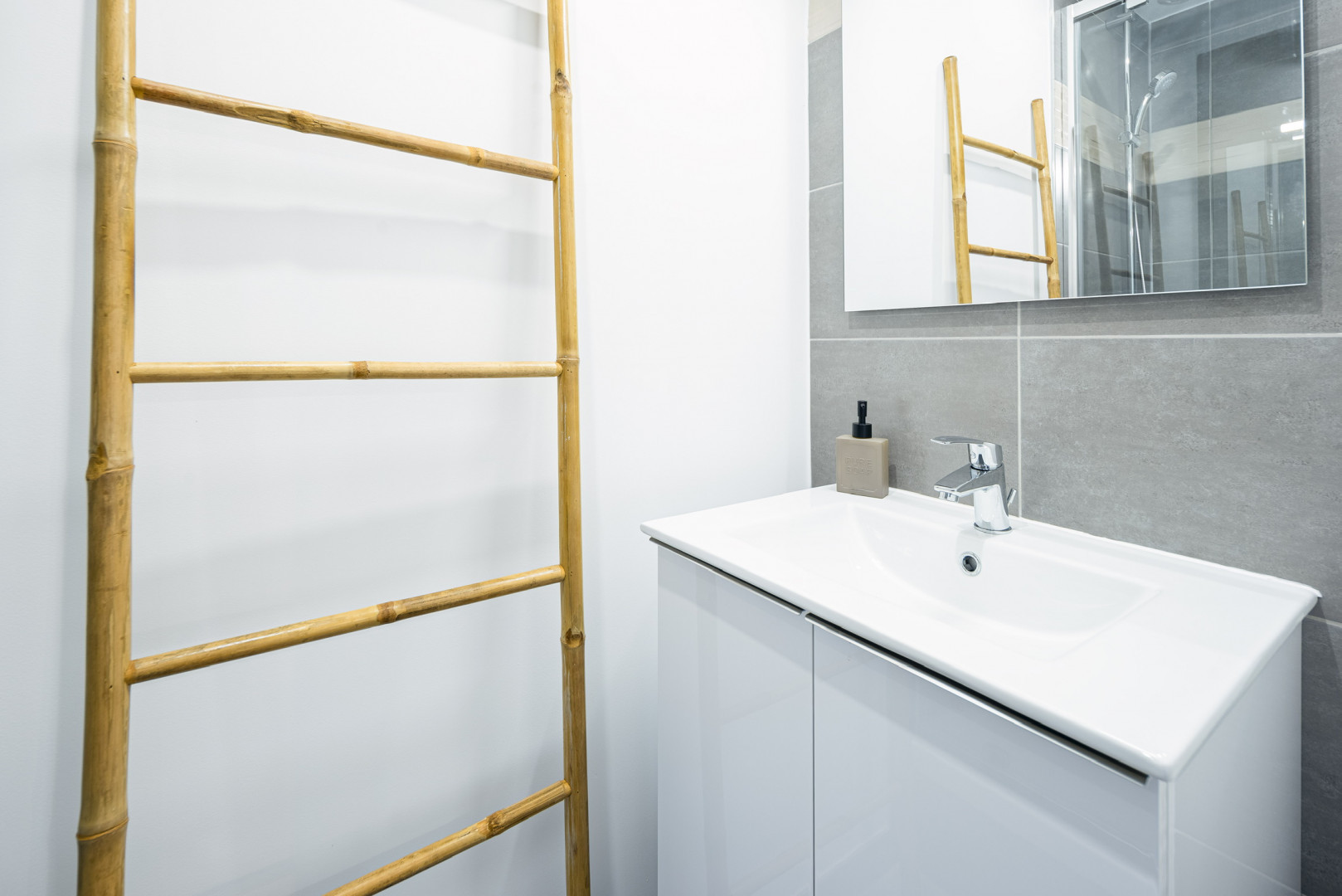 
                                                Colocation
                                                 Colocation 3 chambres