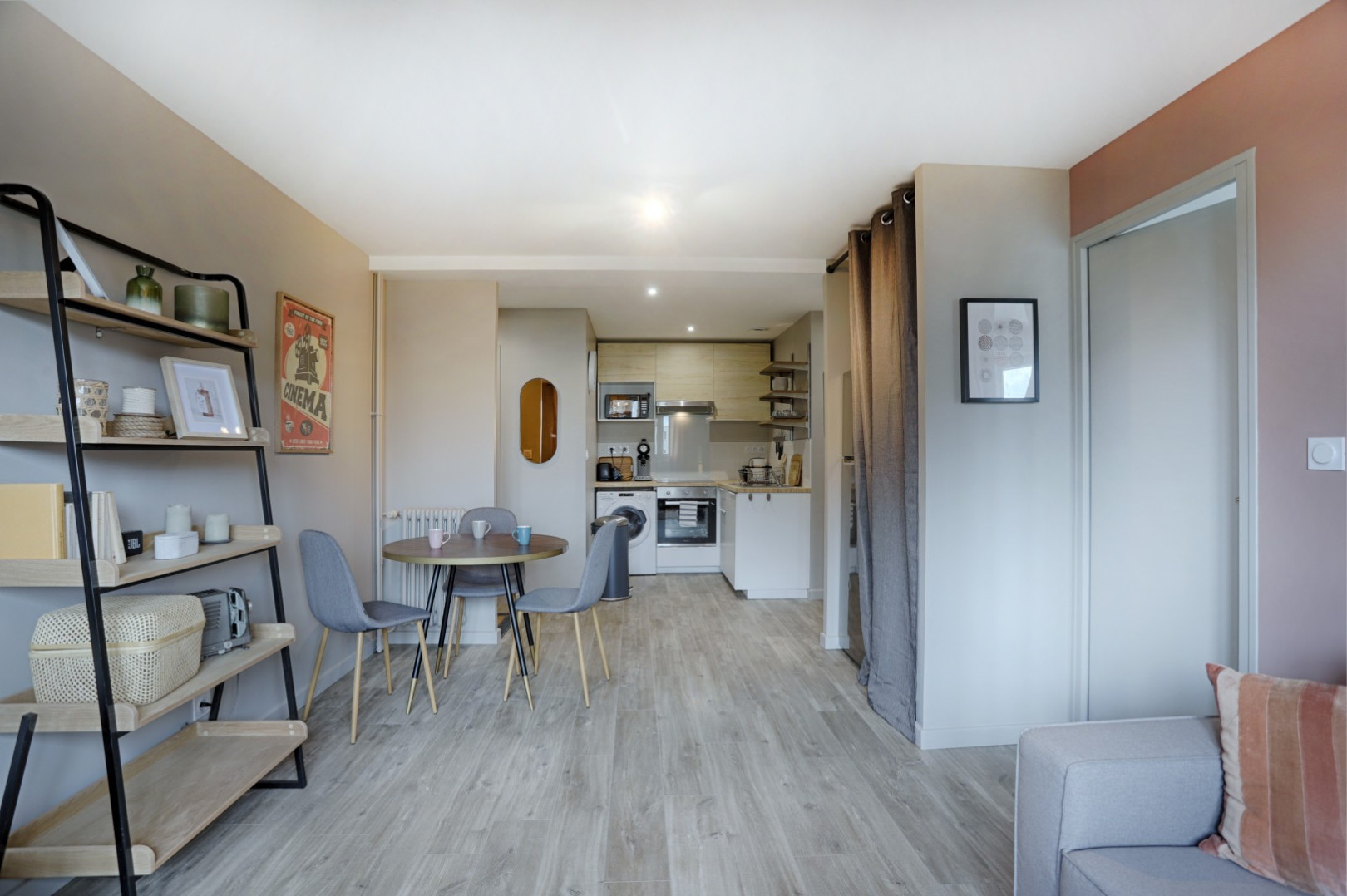 
                                                Colocation
                                                 Colocation 3 chambres