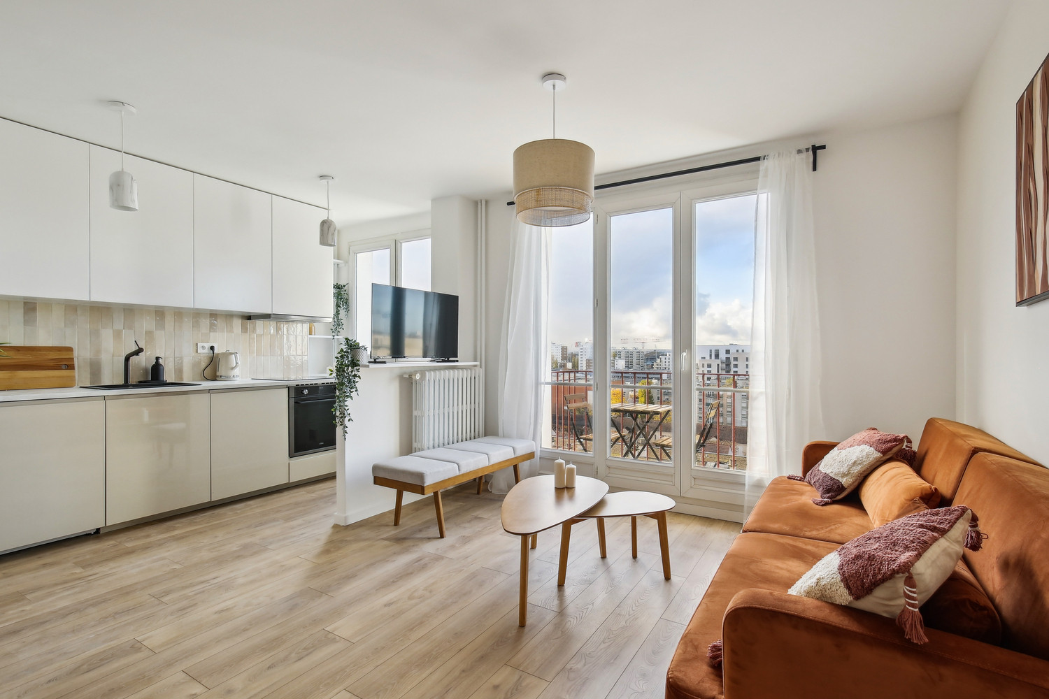 
                                                Colocation
                                                 COLOCATION 3 CHAMBRES - RUE AUGUSTE RENOIR