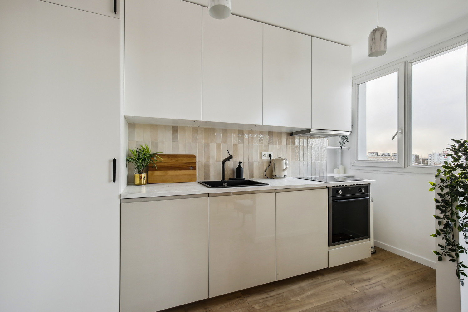 
                                                Colocation
                                                 COLOCATION 3 CHAMBRES - RUE AUGUSTE RENOIR