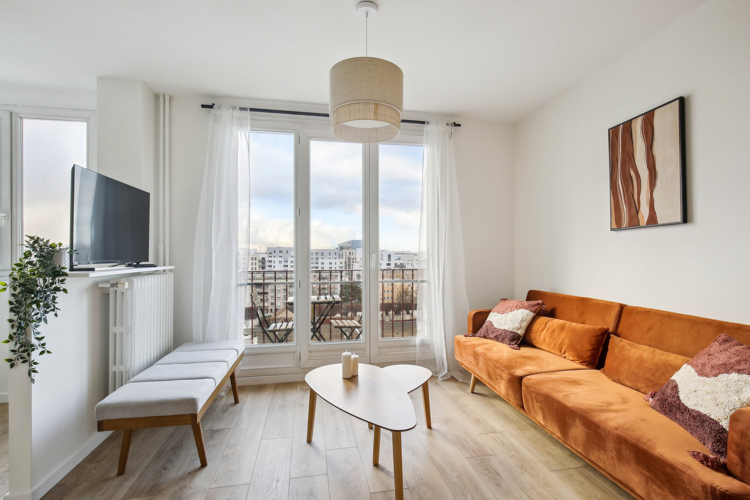 
                                                Colocation
                                                 COLOCATION 3 CHAMBRES - RUE AUGUSTE RENOIR