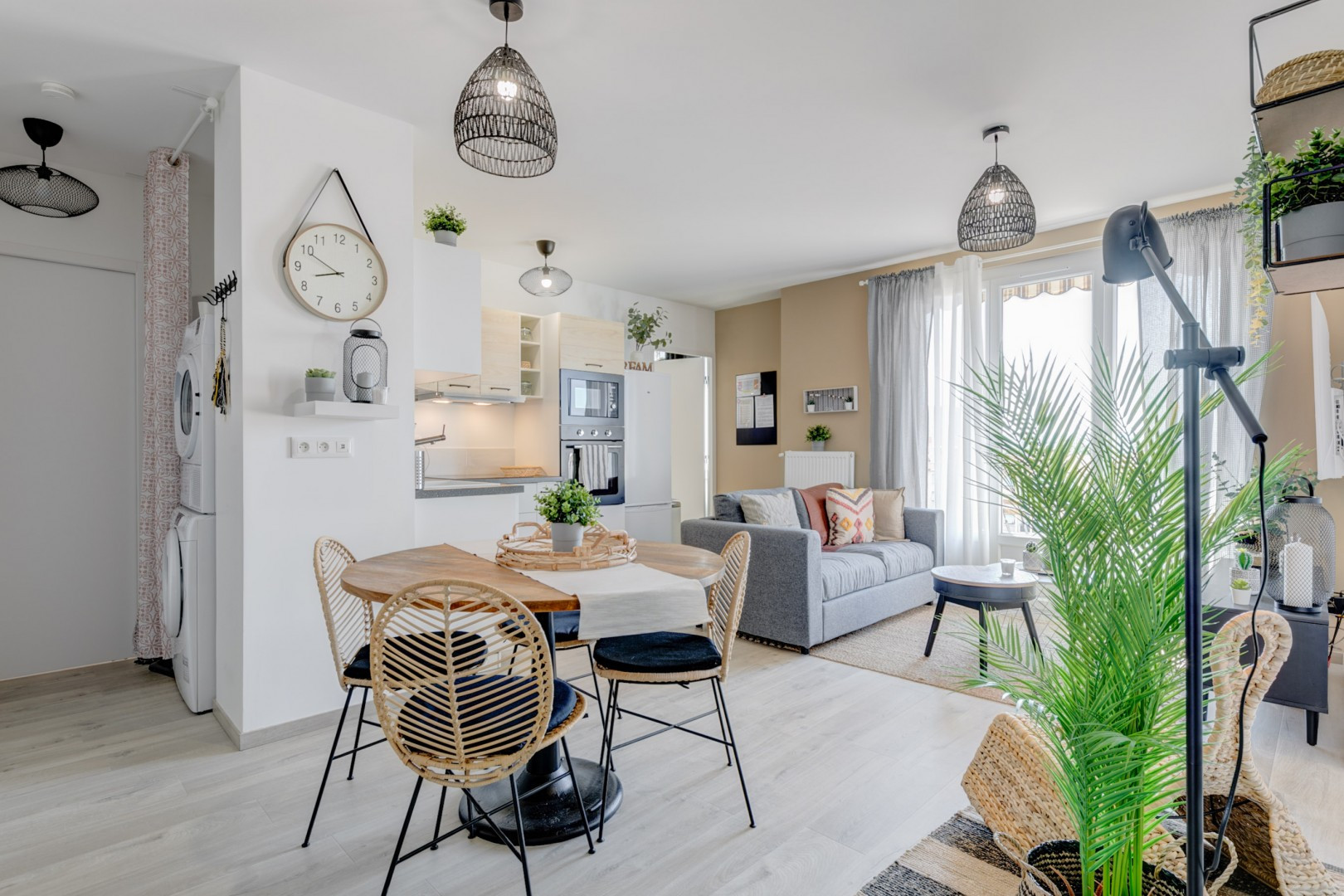 
                                                Colocation
                                                 Colocation 4 chambres