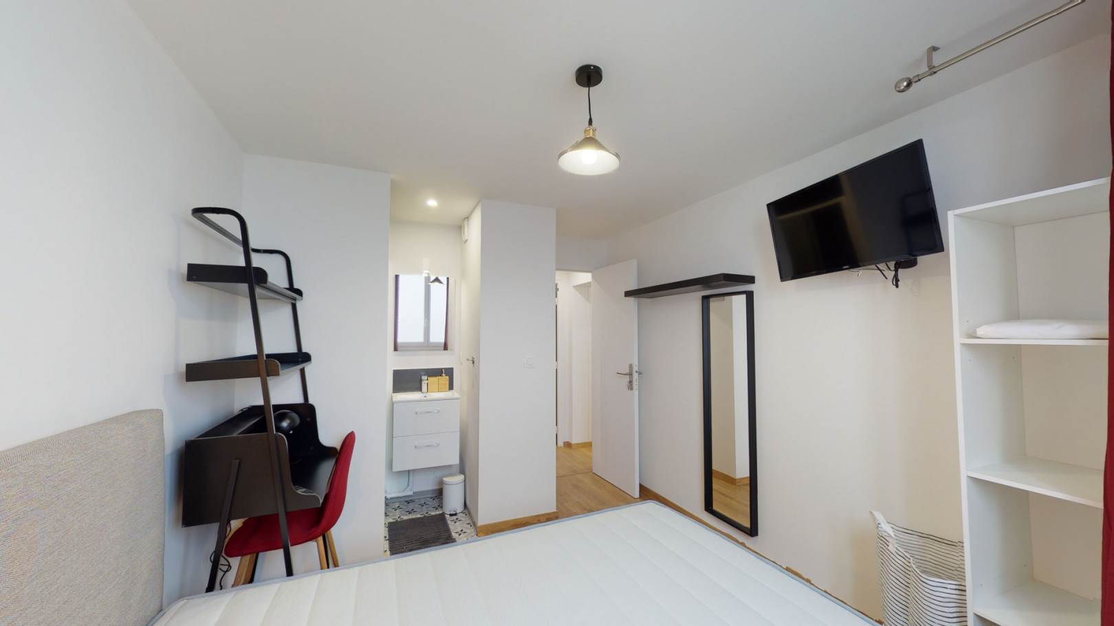 
                                                Colocation
                                                 Colocation 4 chambres