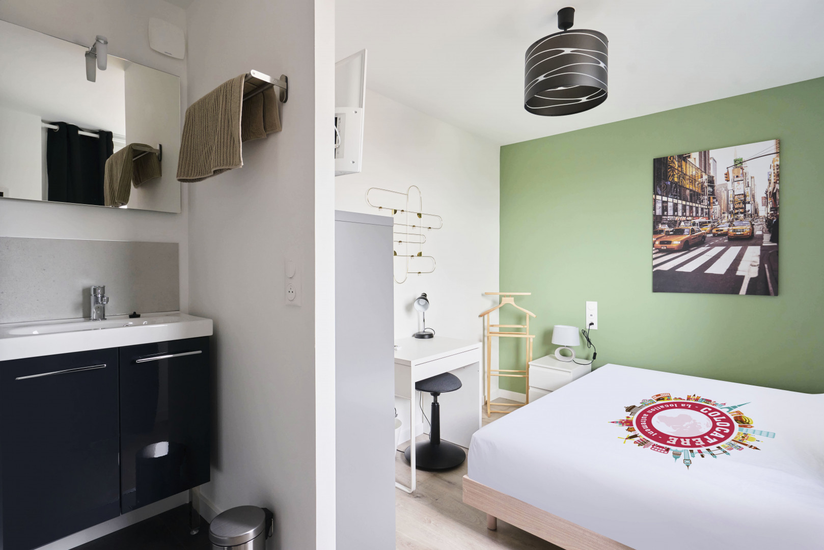 
                                                Colocation
                                                 Colocation 4 chambres