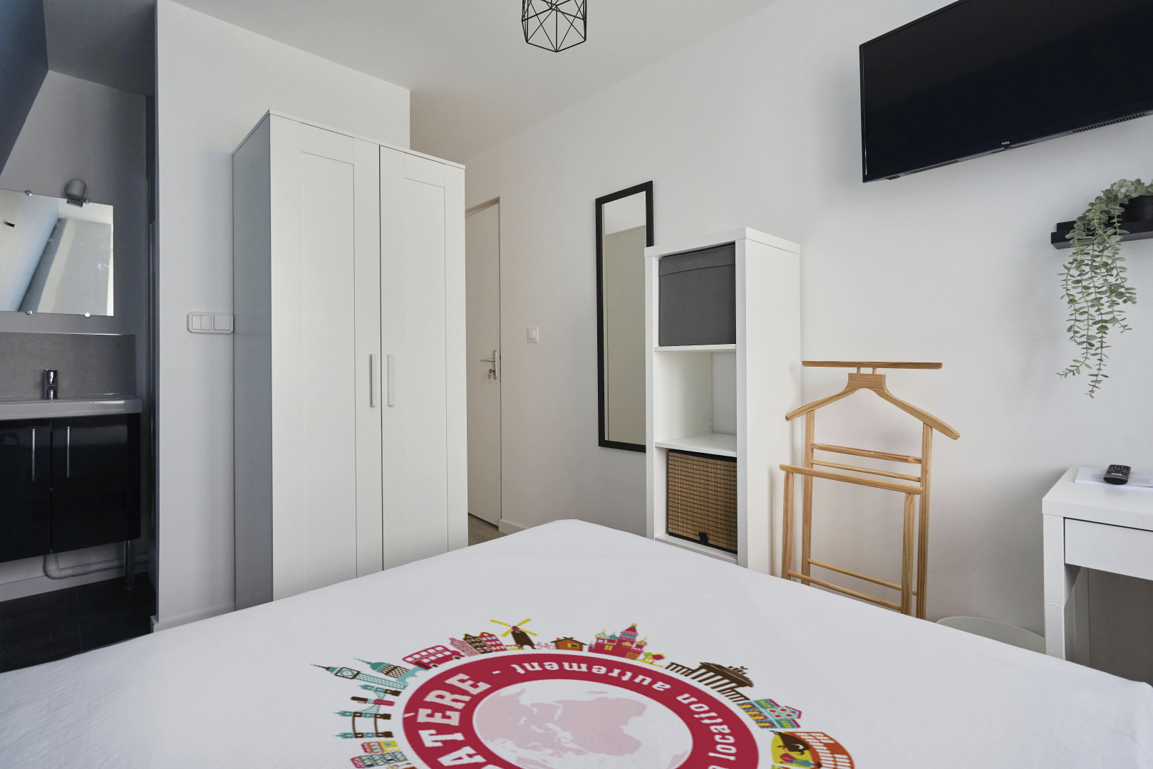 
                                                Colocation
                                                 Colocation 4 chambres