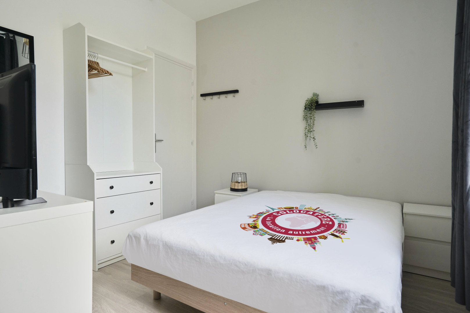 
                                                Colocation
                                                 Colocation 4 chambres