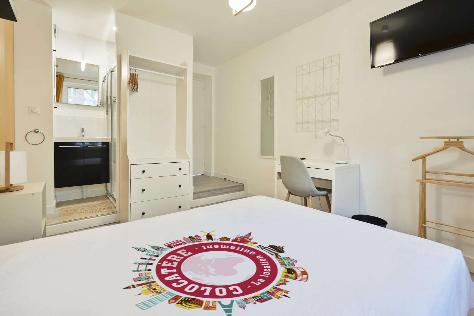 
                                                Colocation
                                                 Colocation 4 chambres