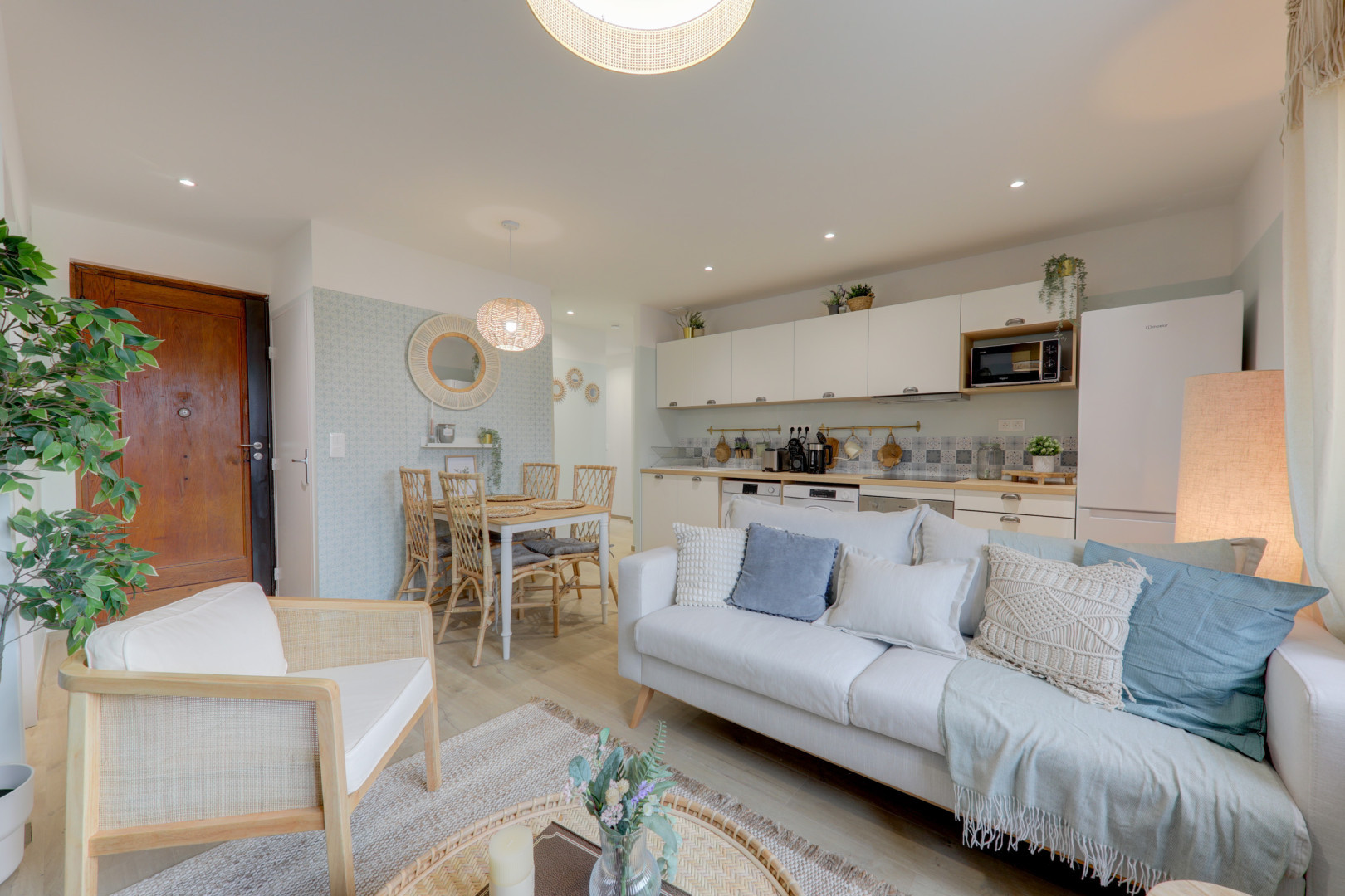 
                                                Colocation
                                                 Colocation 4 chambres