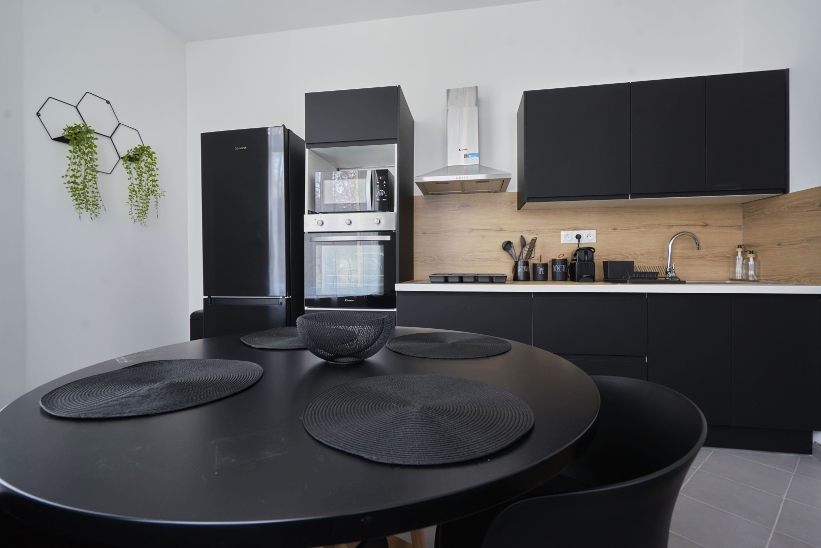 
                                                Colocation
                                                 Colocation 4 chambres