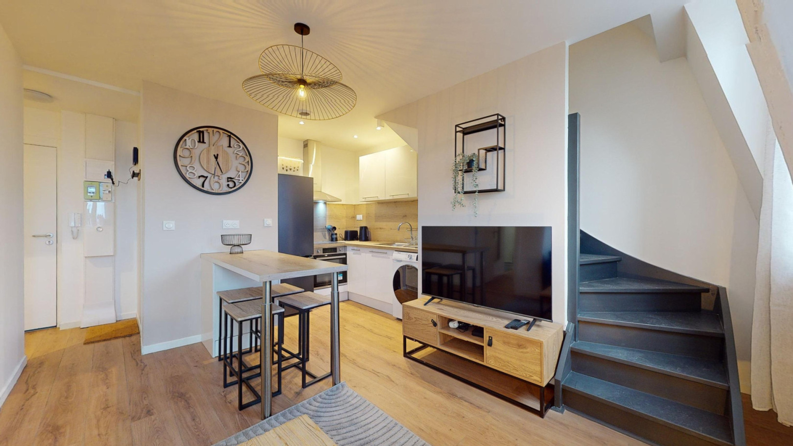 
                                                Colocation
                                                 Colocation 4 chambres