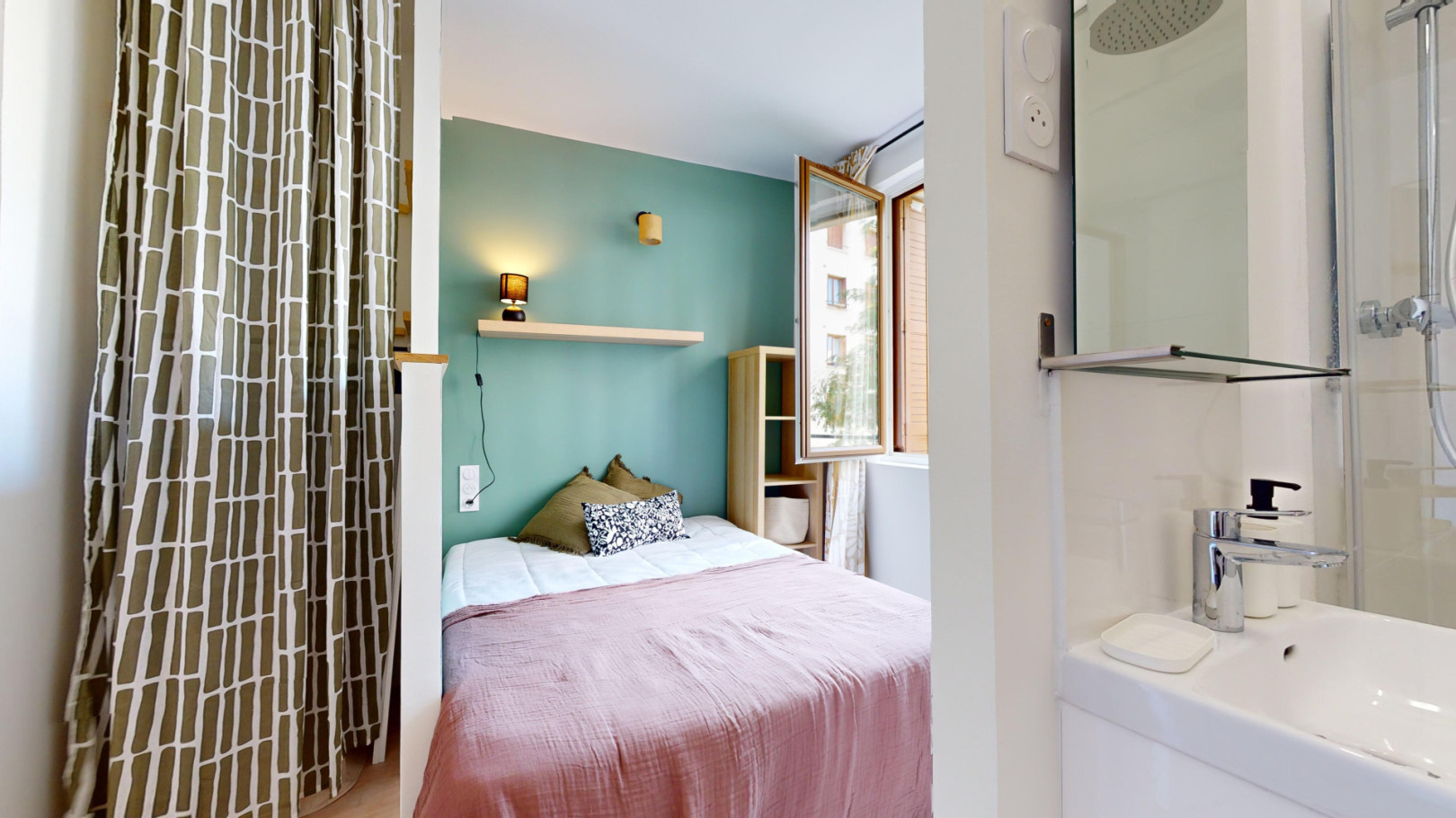 
                                                Colocation
                                                 Colocation 4 chambres