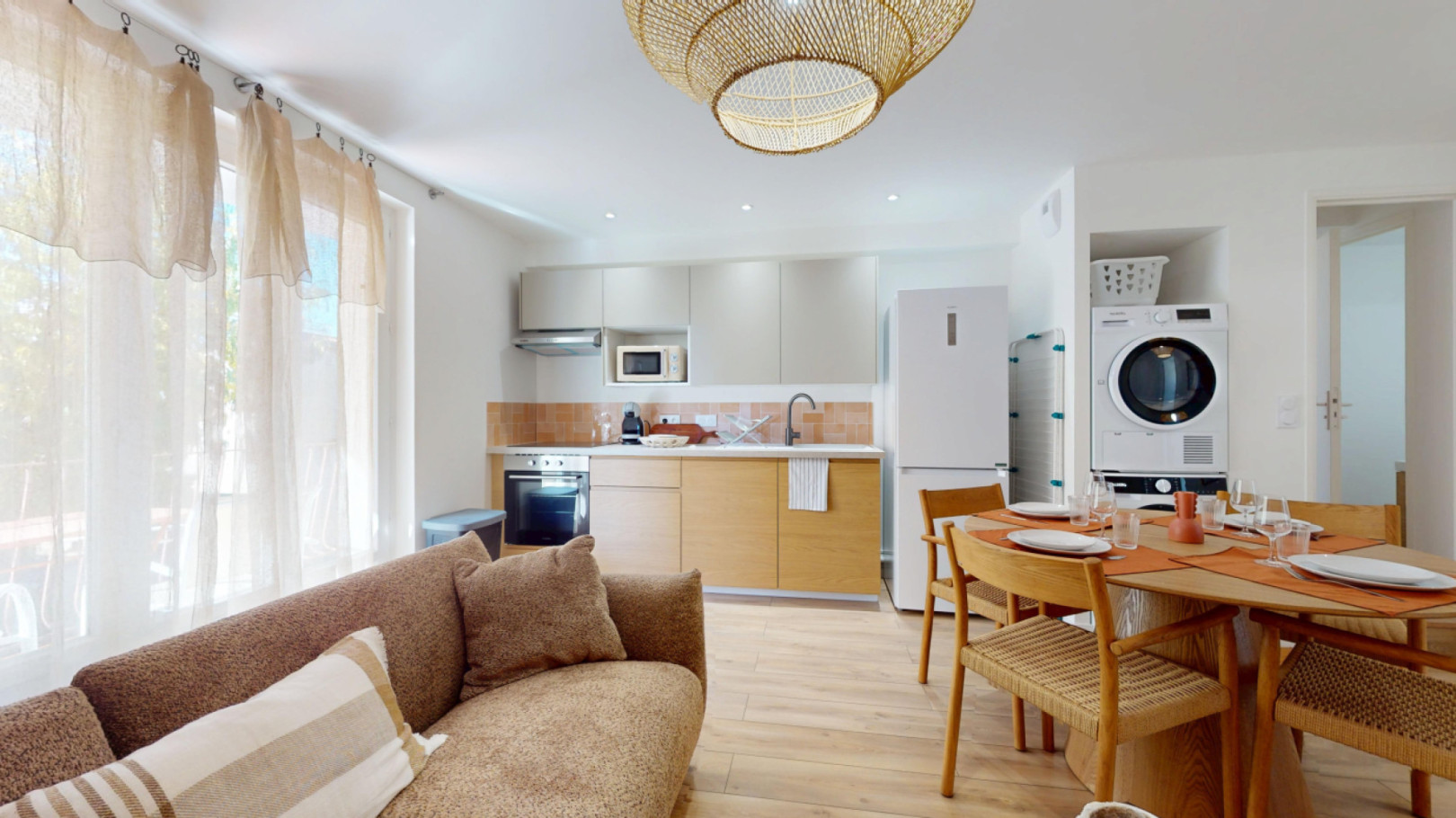 
                                                Colocation
                                                 Colocation 4 chambres