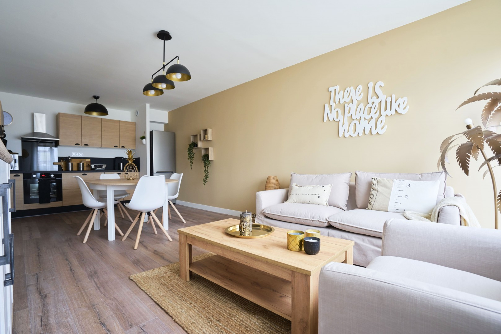 
                                                Colocation
                                                 Colocation 4 chambres