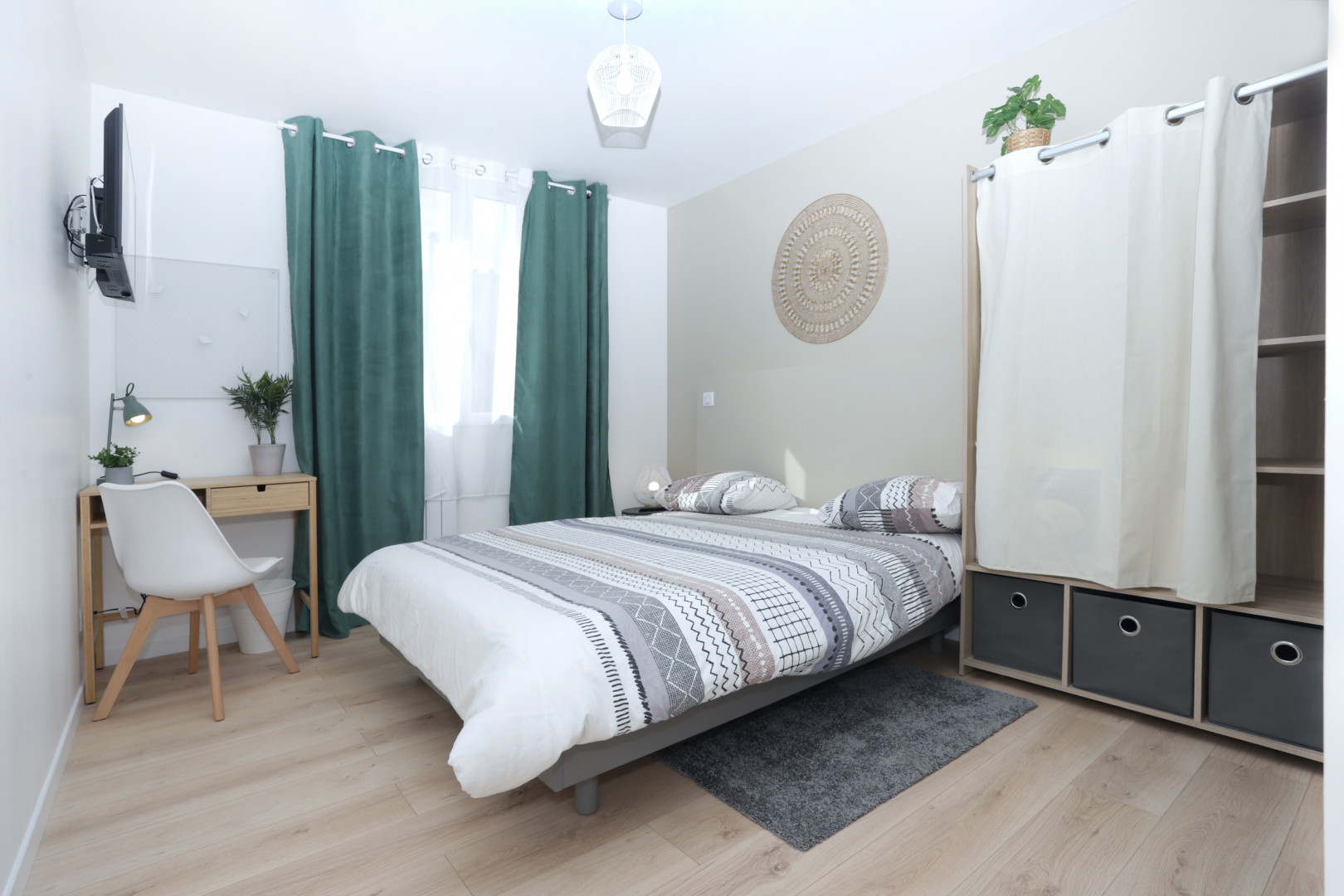 
                                                Colocation
                                                 Colocation 4 chambres