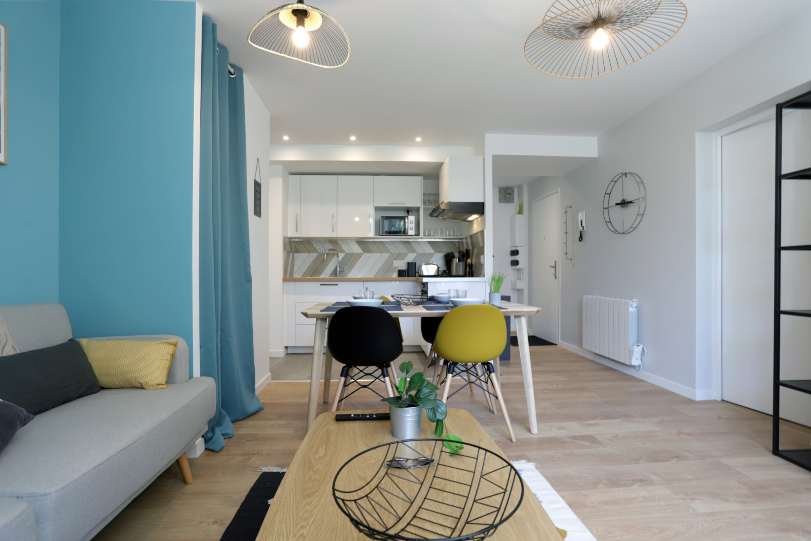 
                                                Colocation
                                                 Colocation 4 chambres