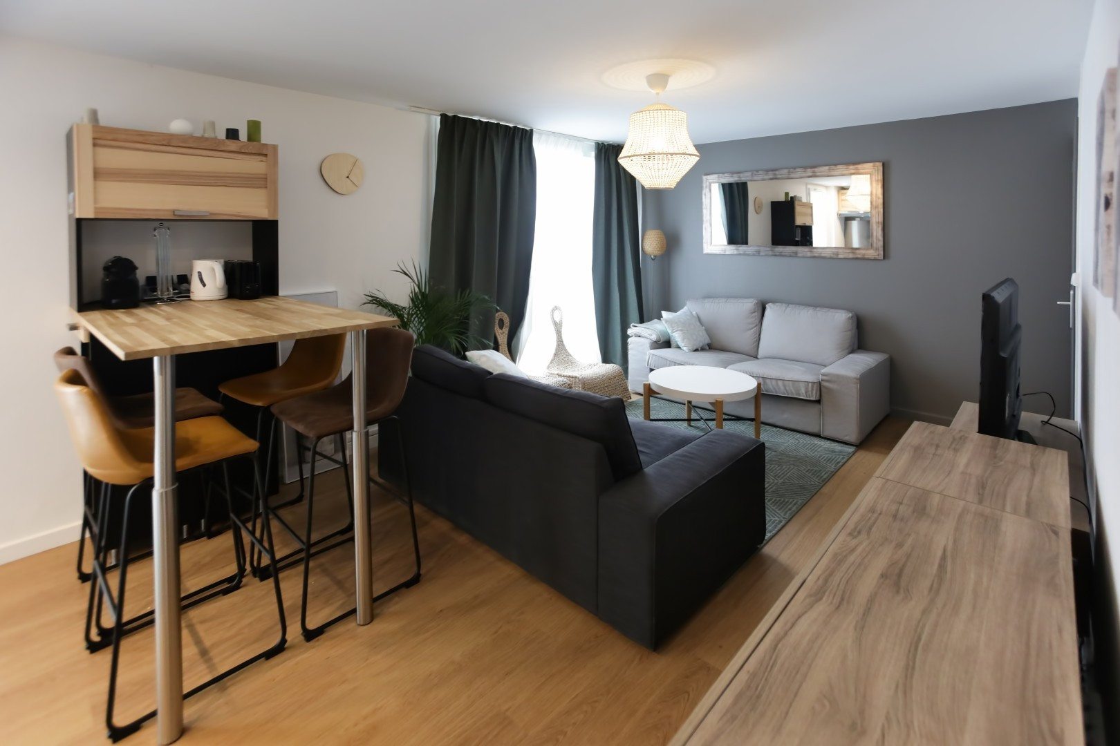 
                                                Colocation
                                                 Colocation 4 chambres
