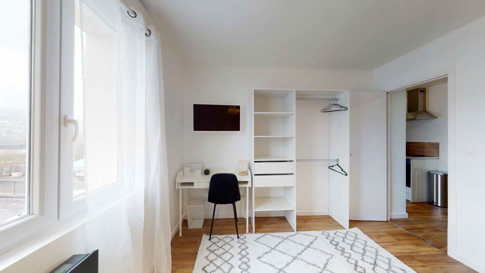 
                                                Colocation
                                                 Colocation 4 chambres