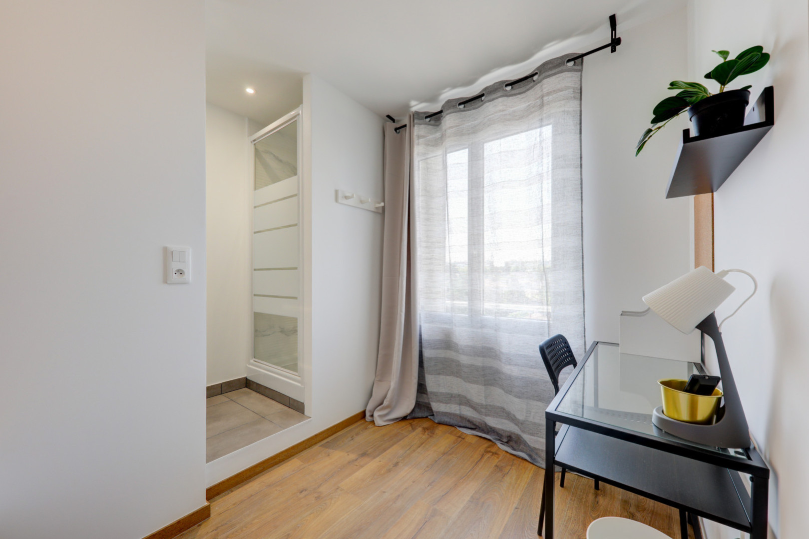 
                                                Colocation
                                                 Colocation 4 chambres