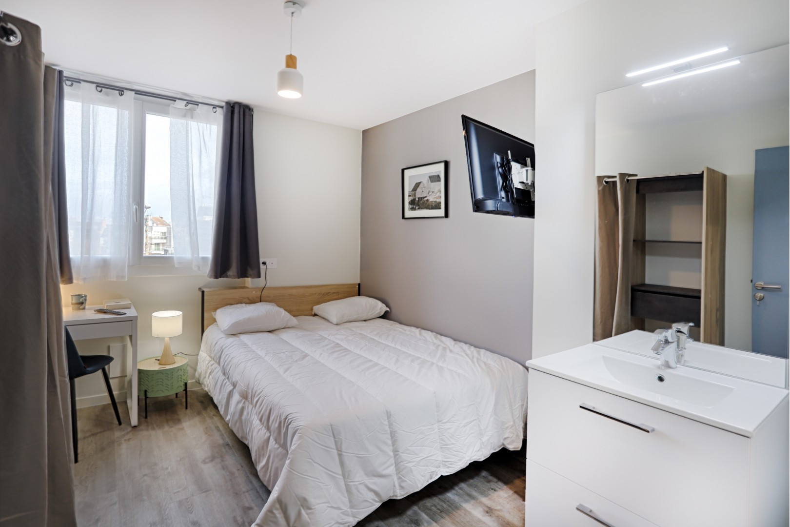
                                                Colocation
                                                 Colocation 4 chambres