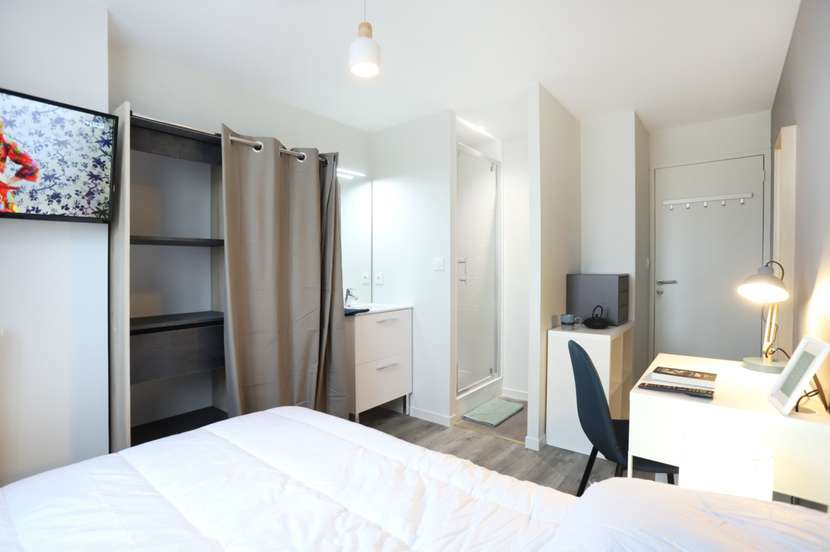 
                                                Colocation
                                                 Colocation 4 chambres