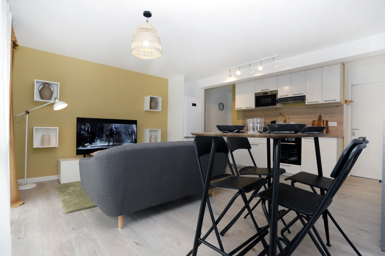 
                                                Colocation
                                                 Colocation 4 chambres