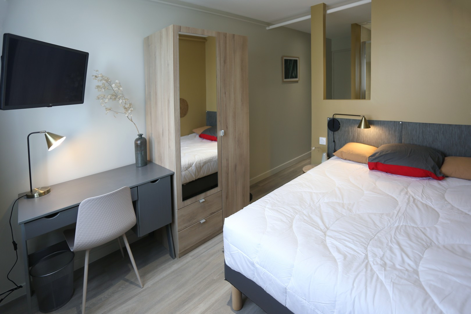 
                                                Colocation
                                                 Colocation 4 chambres