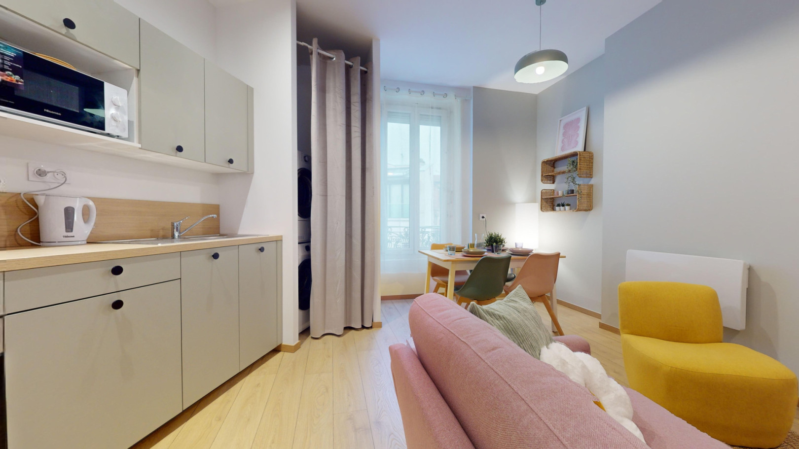 
                                                Colocation
                                                 Colocation 4 chambres
