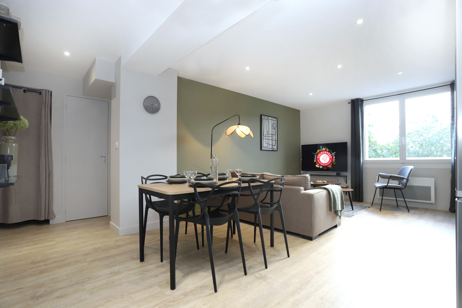 
                                                Colocation
                                                 Colocation 4 chambres
