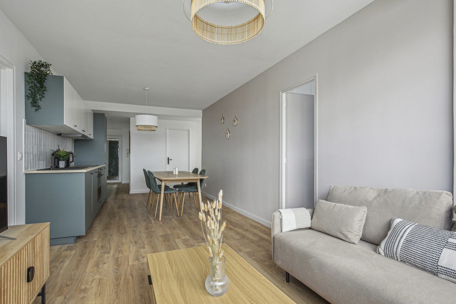 
                                                Colocation
                                                 COLOCATION 4 CHAMBRES - AVENUE STALINGRAD