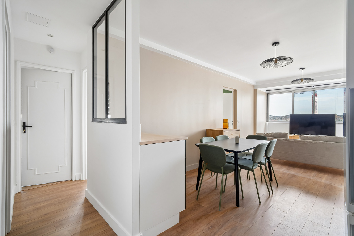 
                                                Colocation
                                                 COLOCATION 4 CHAMBRES - AVENUE STALINGRAD
