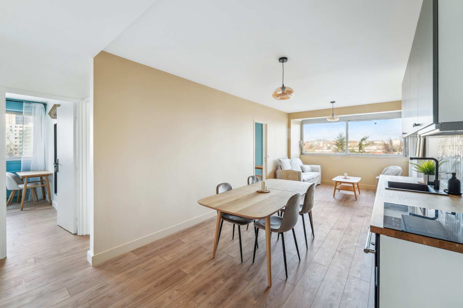 
                                                Colocation
                                                 COLOCATION 4 CHAMBRES - RUE JULES MICHELET