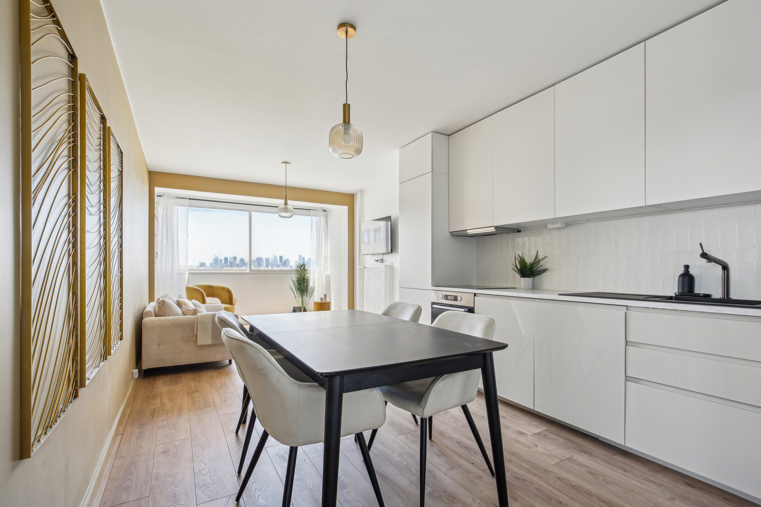 
                                                Colocation
                                                 COLOCATION 4 CHAMBRES - RUE JULES MICHELET