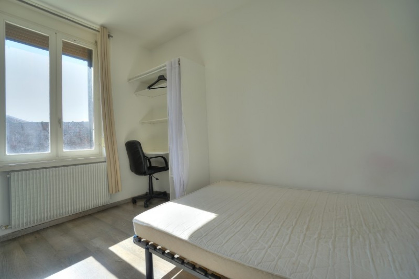 
                                                Colocation
                                                 Colocation 5 chambres