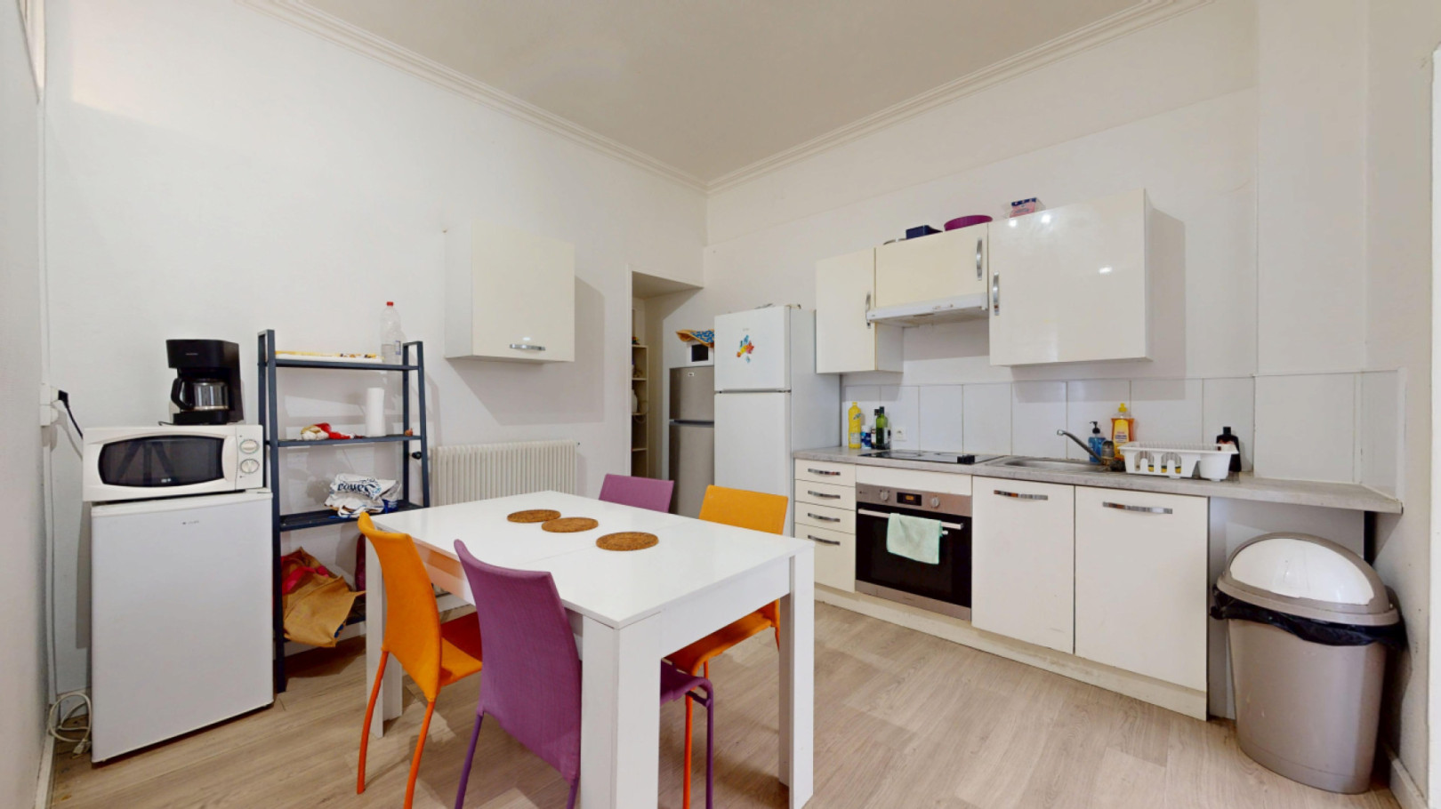 
                                                Colocation
                                                 Colocation 5 chambres