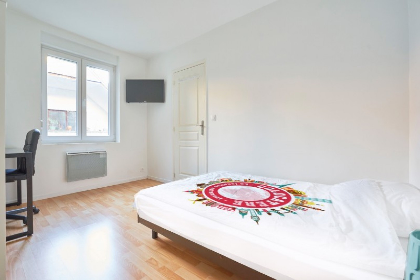 
                                                Colocation
                                                 Colocation 5 chambres