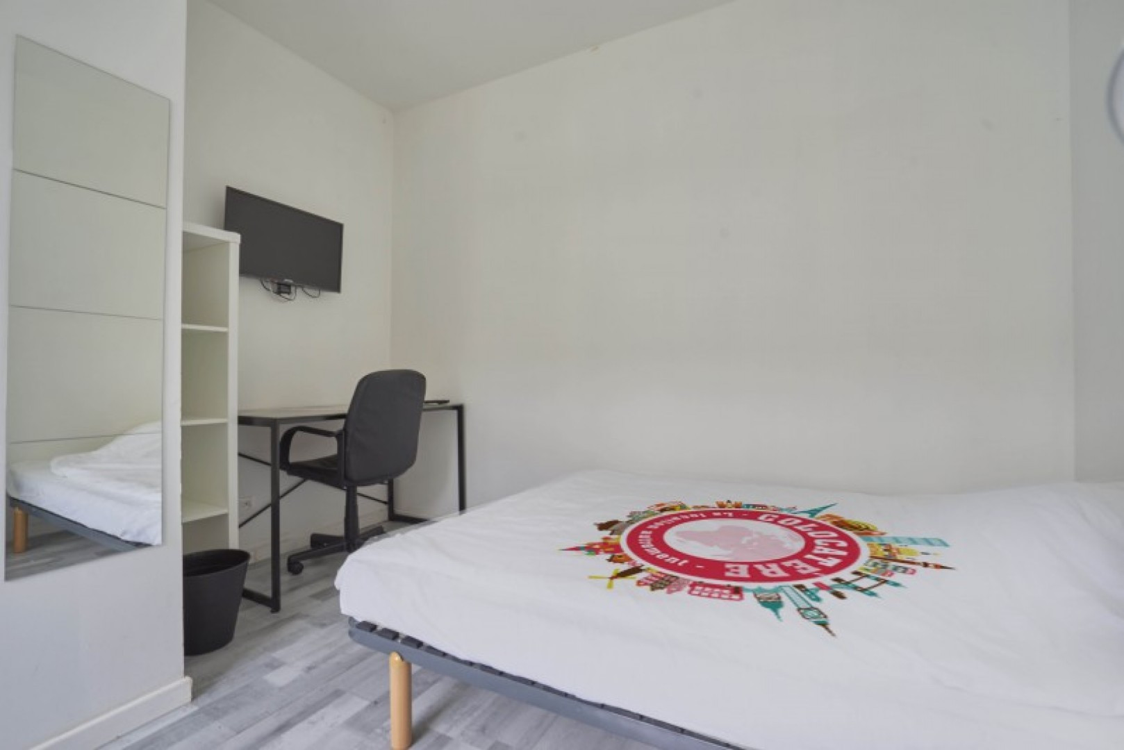 
                                                Colocation
                                                 Colocation 5 chambres