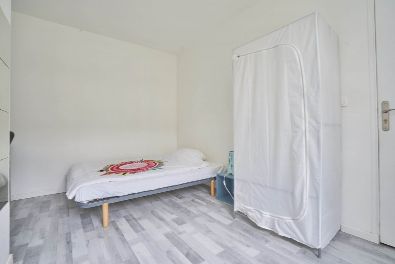 
                                                Colocation
                                                 Colocation 5 chambres