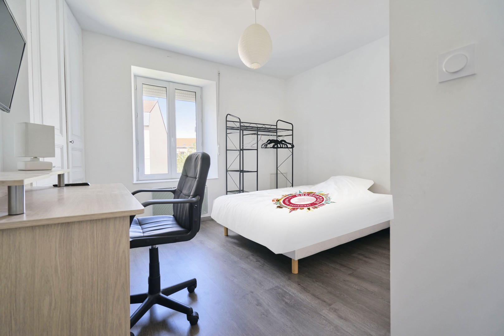 
                                                Colocation
                                                 Colocation 5 chambres