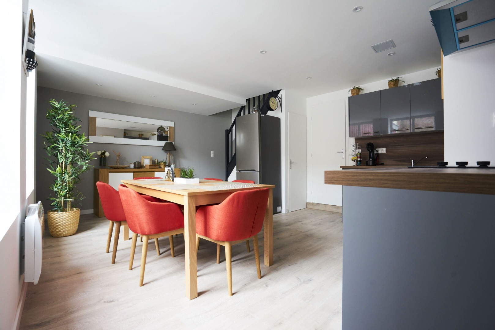 
                                                Colocation
                                                 Colocation 5 chambres