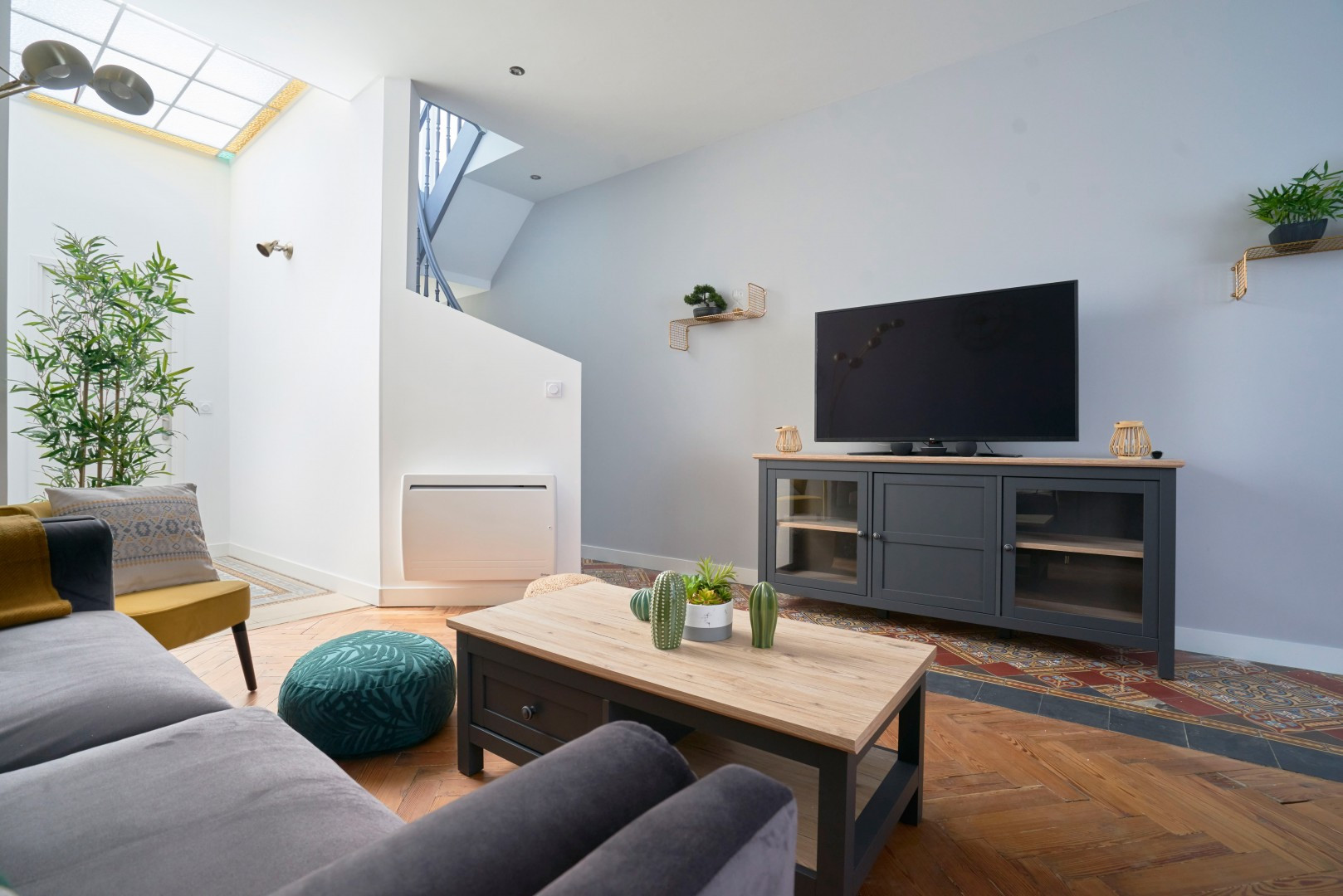 
                                                Colocation
                                                 Colocation 5 chambres