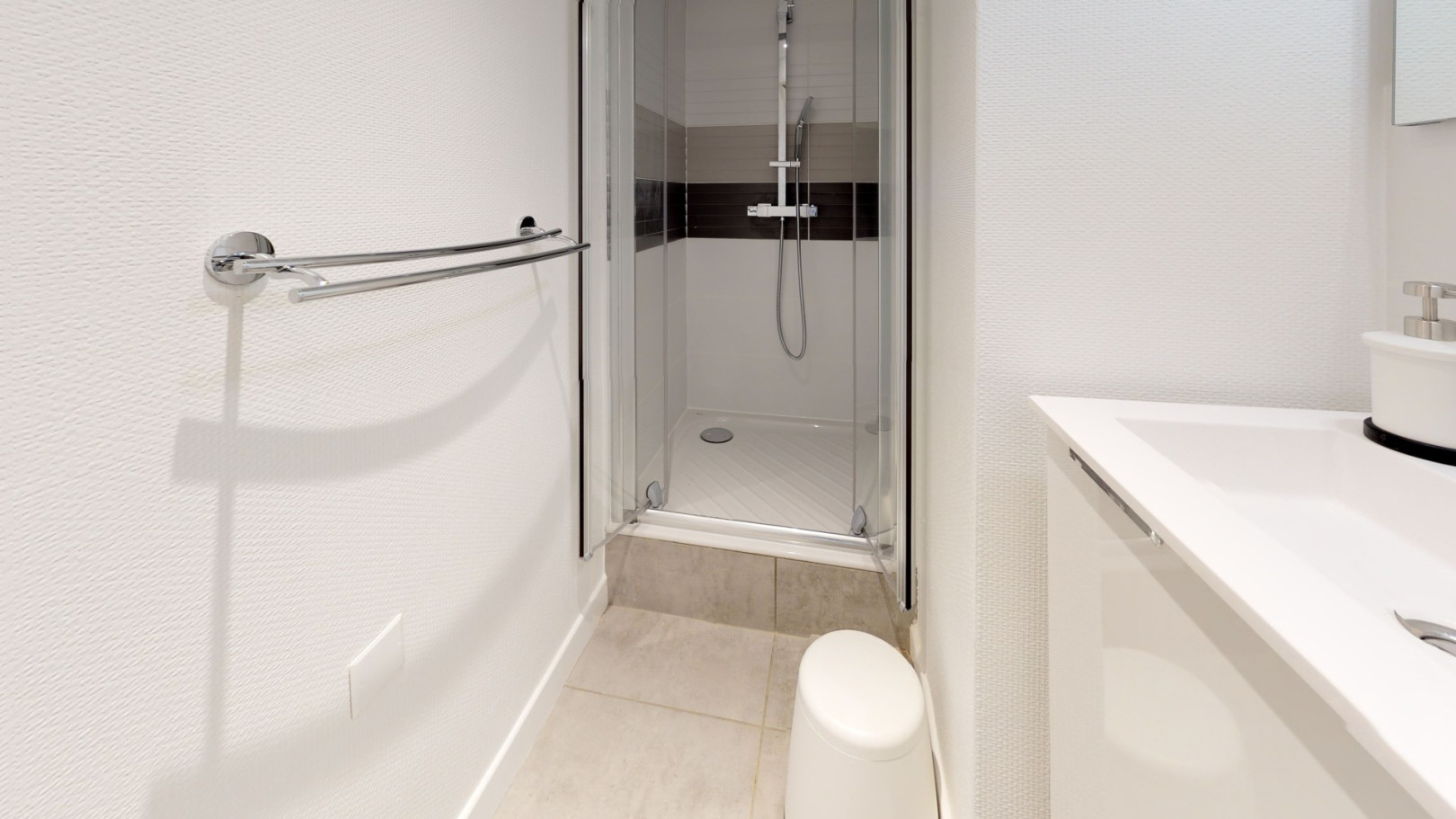 
                                                Colocation
                                                 Colocation 5 chambres