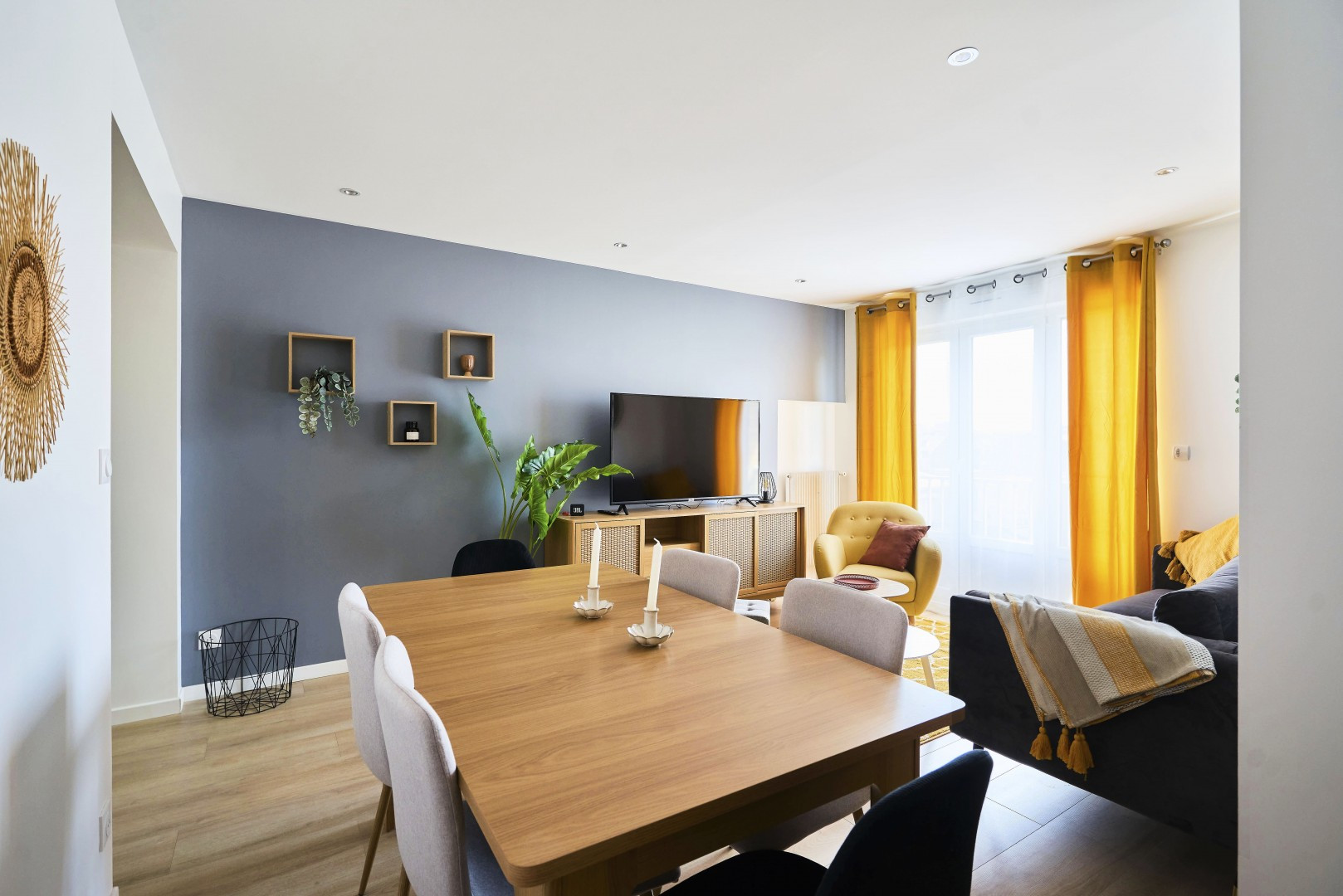 
                                                Colocation
                                                 Colocation 5 chambres