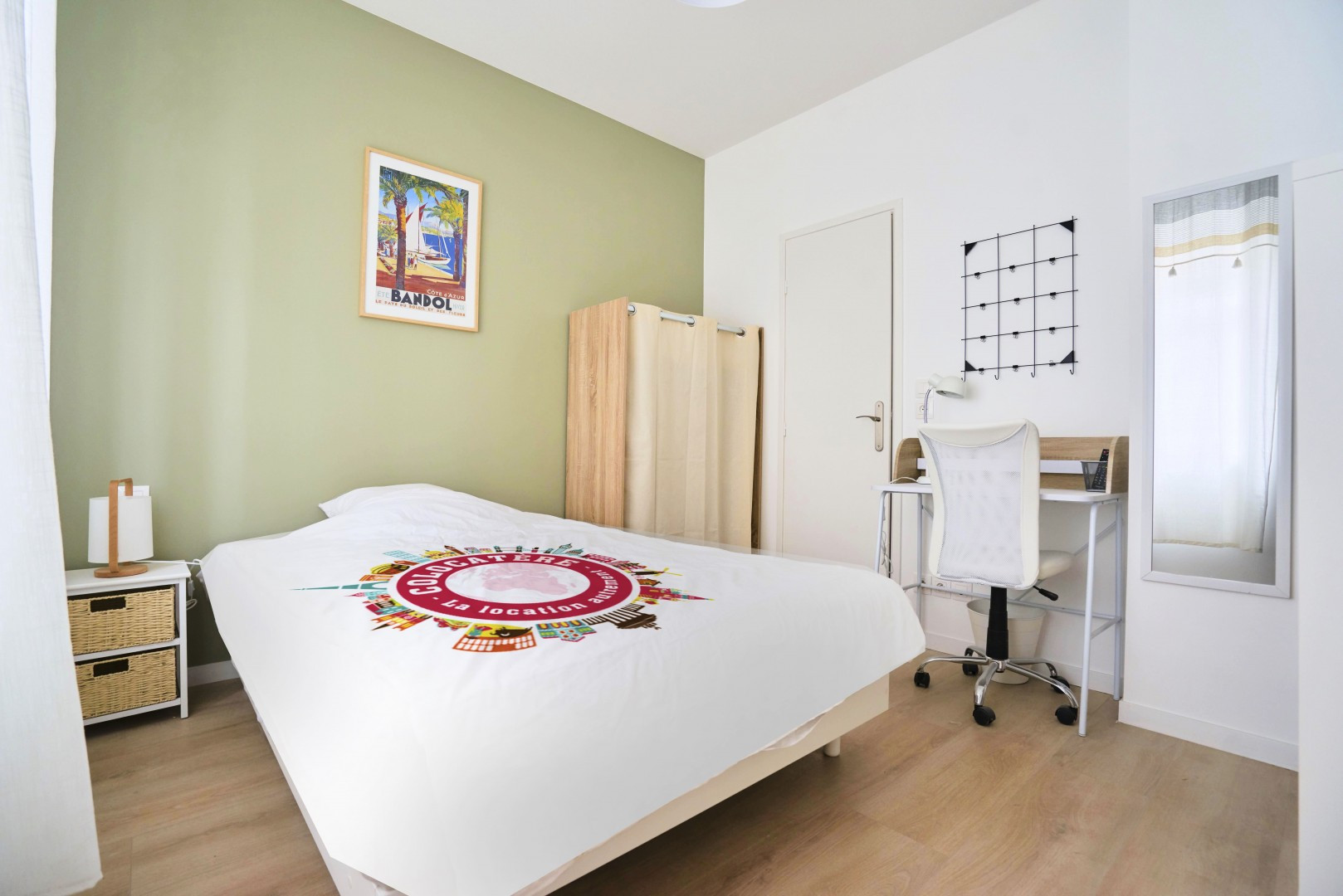 
                                                Colocation
                                                 Colocation 5 chambres