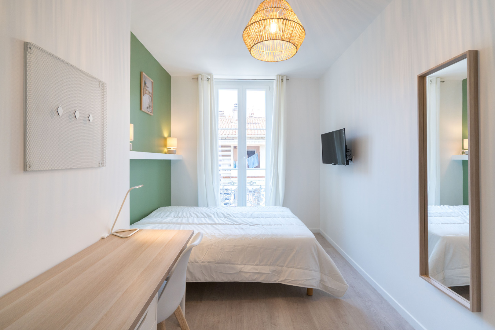 
                                                Colocation
                                                 Colocation 5 chambres