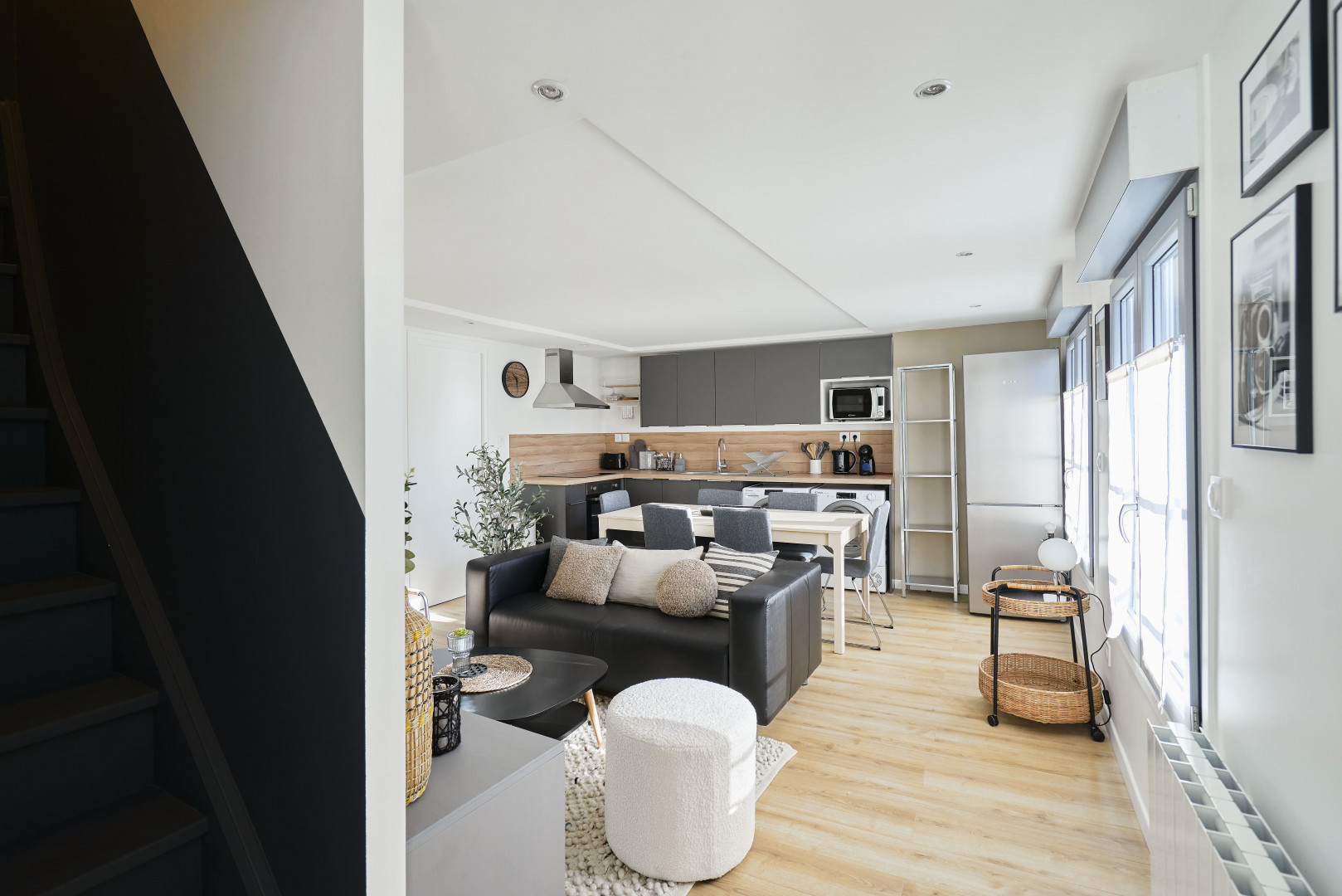 
                                                Colocation
                                                 Colocation 5 chambres