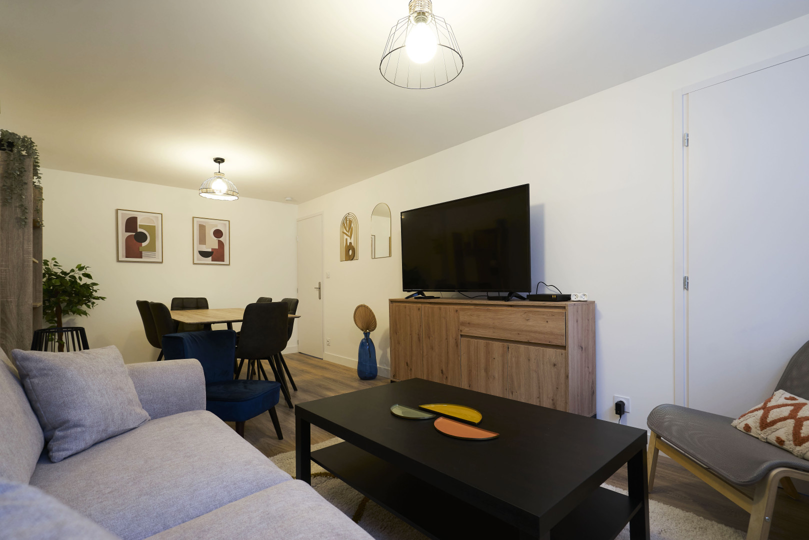 
                                                Colocation
                                                 Colocation 5 chambres