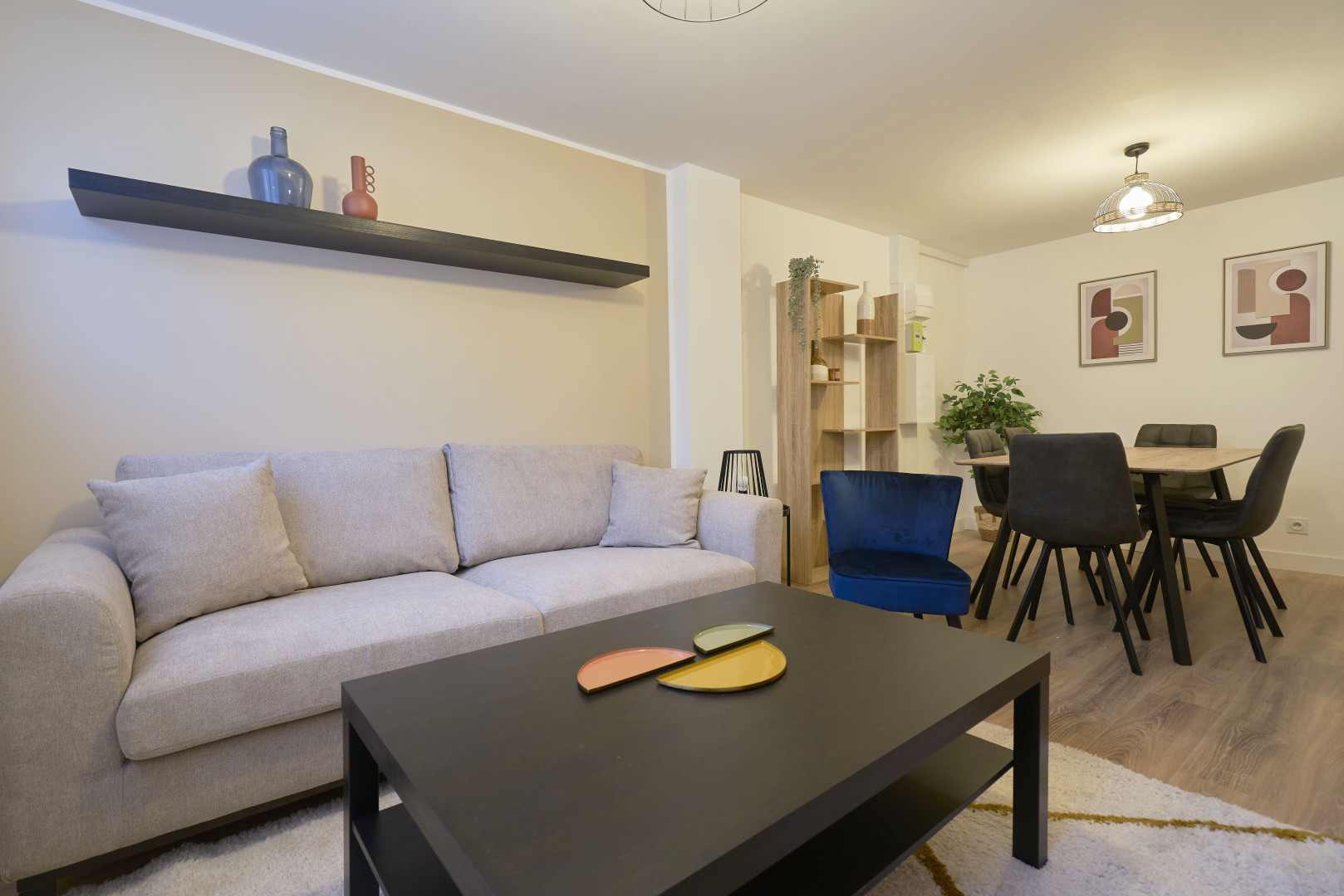 
                                                Colocation
                                                 Colocation 5 chambres